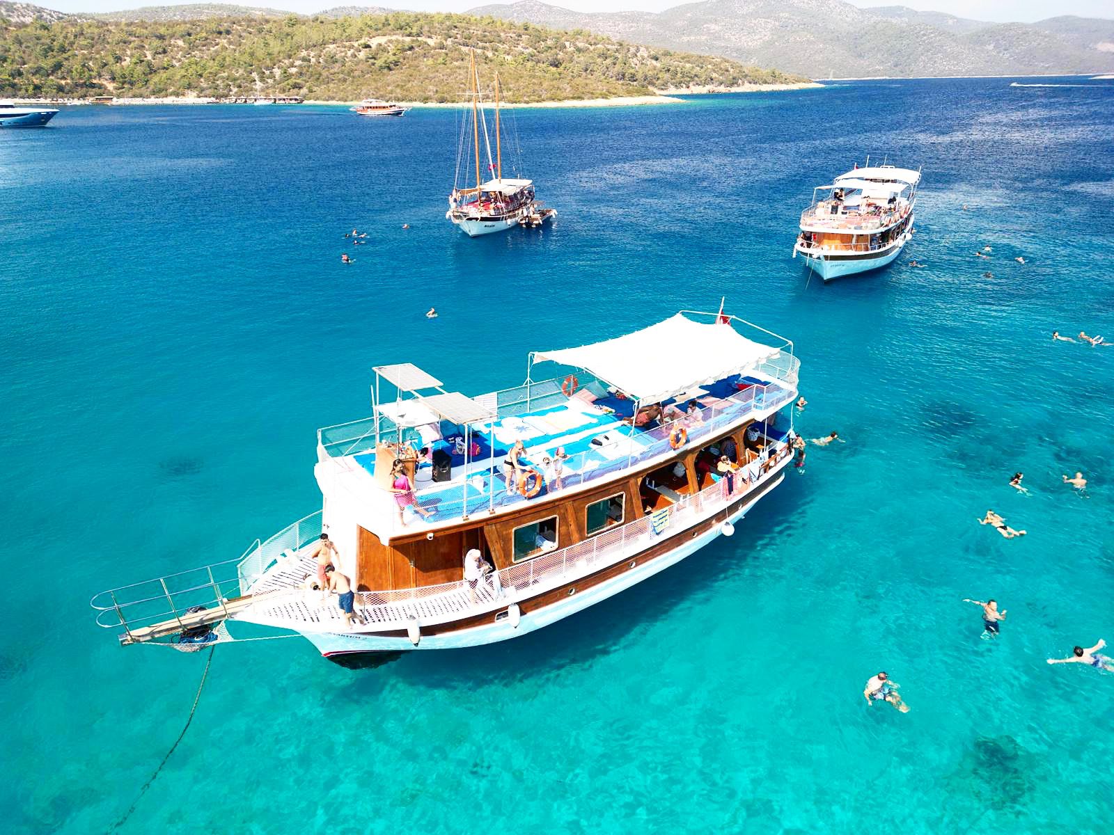 Boat Image